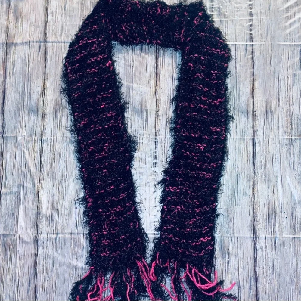 💞 Kids 48” Black & Pink Hand Crocheted Scarf